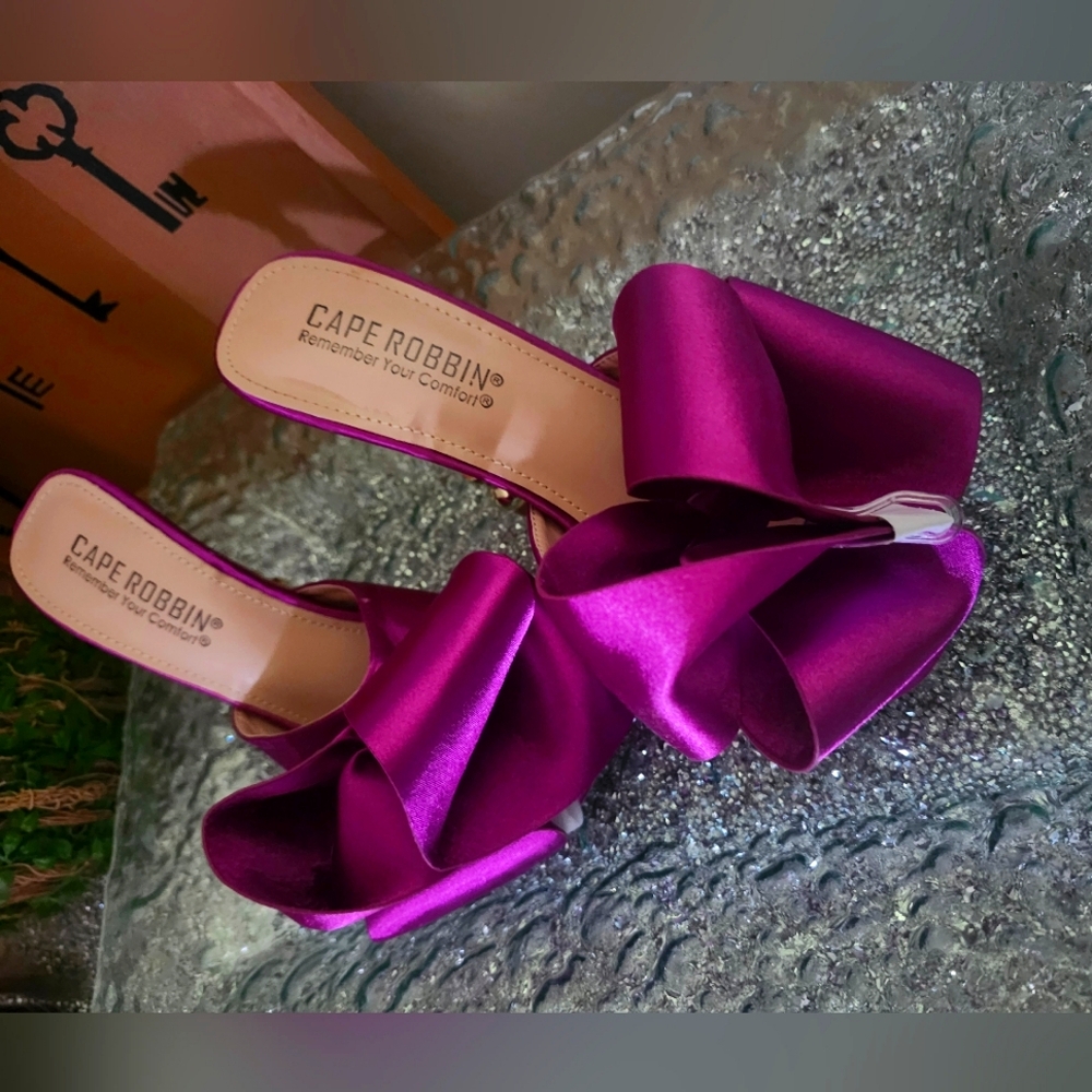 Vibrant violet heels
